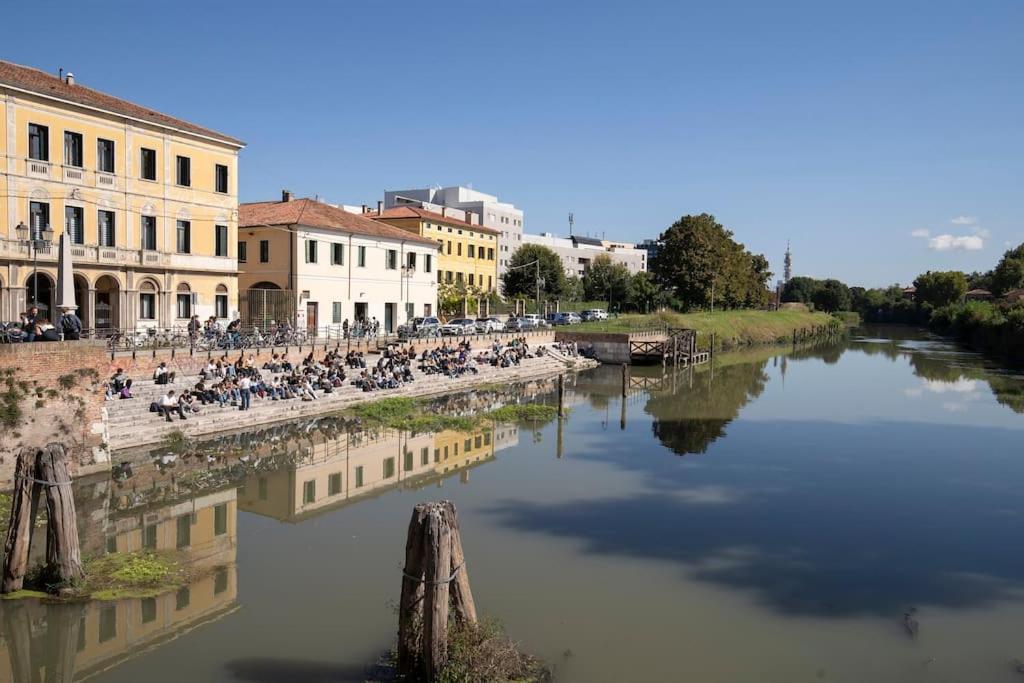 Appartamento Sul Fiume Al Portello Padova Exterior photo